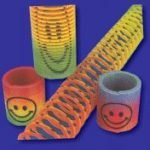 Henbrandt 12 x Mini Smiley Springs - Party Bag Fillers